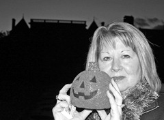 mariaford-kinneilhouse-300dpi] (1)