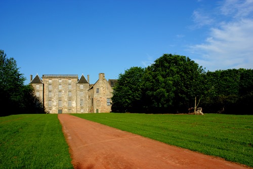 kinneilhouse-300dpi